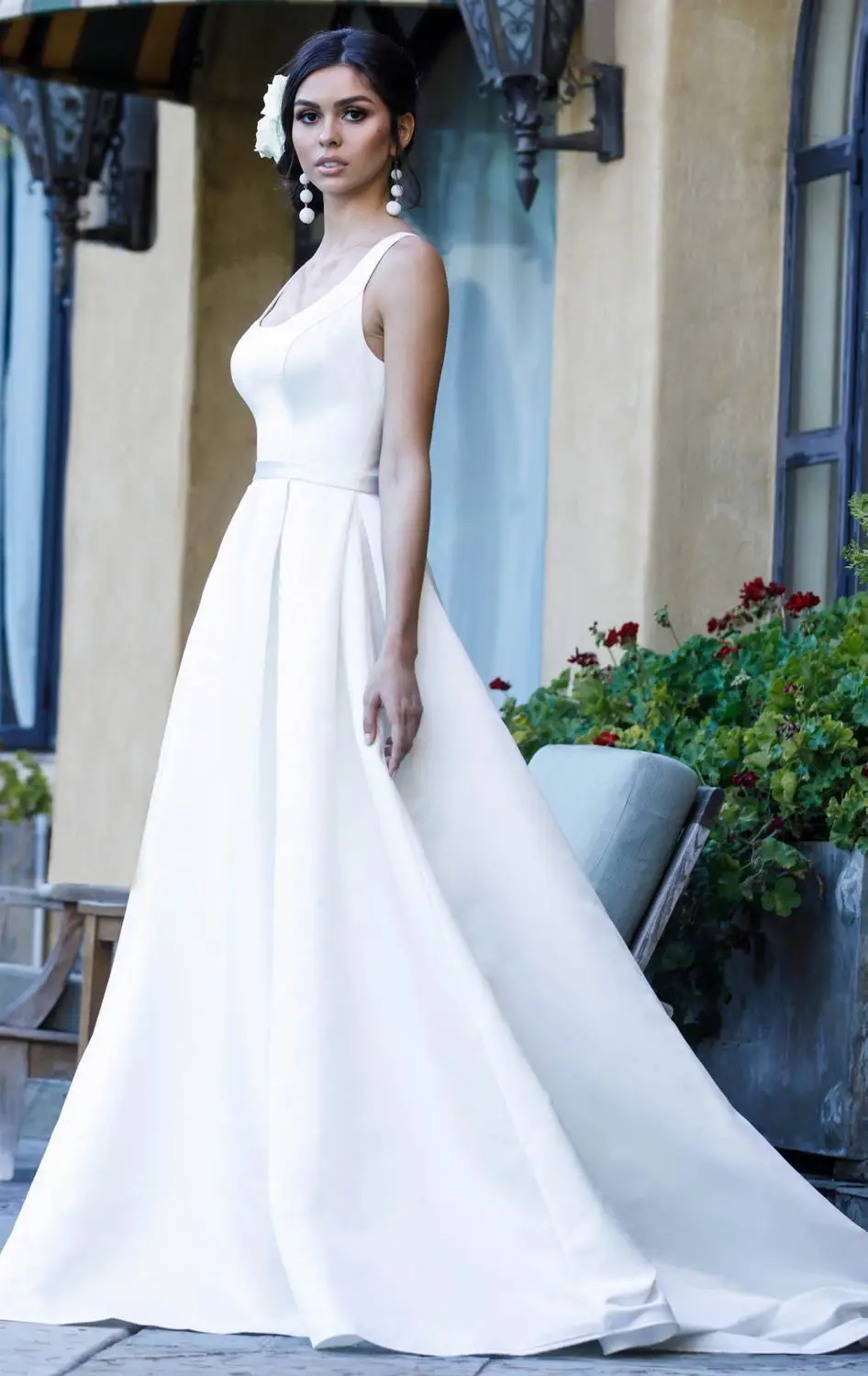 vestidos de novia 2020 Elegant Satin Long Dresses for Wedding Cheap Backless Custom Made Train Bridal Gowns Robe De Mariage
vestidos de novia 2020 Elegant Satin Long Dresses for Wedding Cheap Backless Custom Made Train Bridal Gowns Robe De Mariage