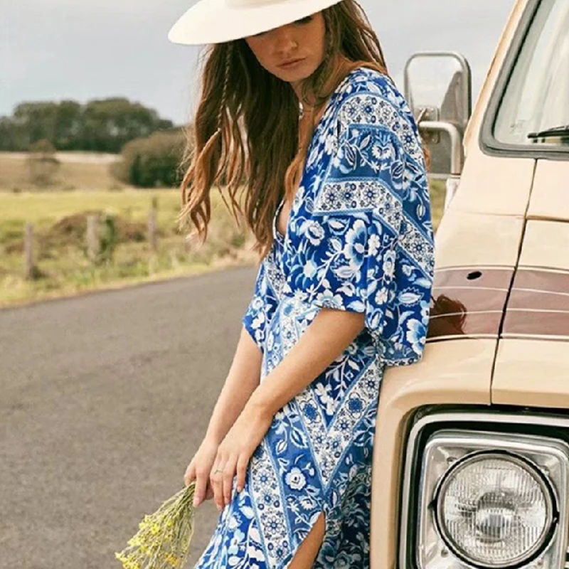 La MaxZa 2018 Summer Dress For Women Sexy Floral Print V-Neck Backless Bohemian Print Female Casual Red Split Dresses 101010
La MaxZa 2018 Summer Dress For Women Sexy Floral Print V-Neck Backless Bohemian Print Female Casual Red Split Dresses 101010