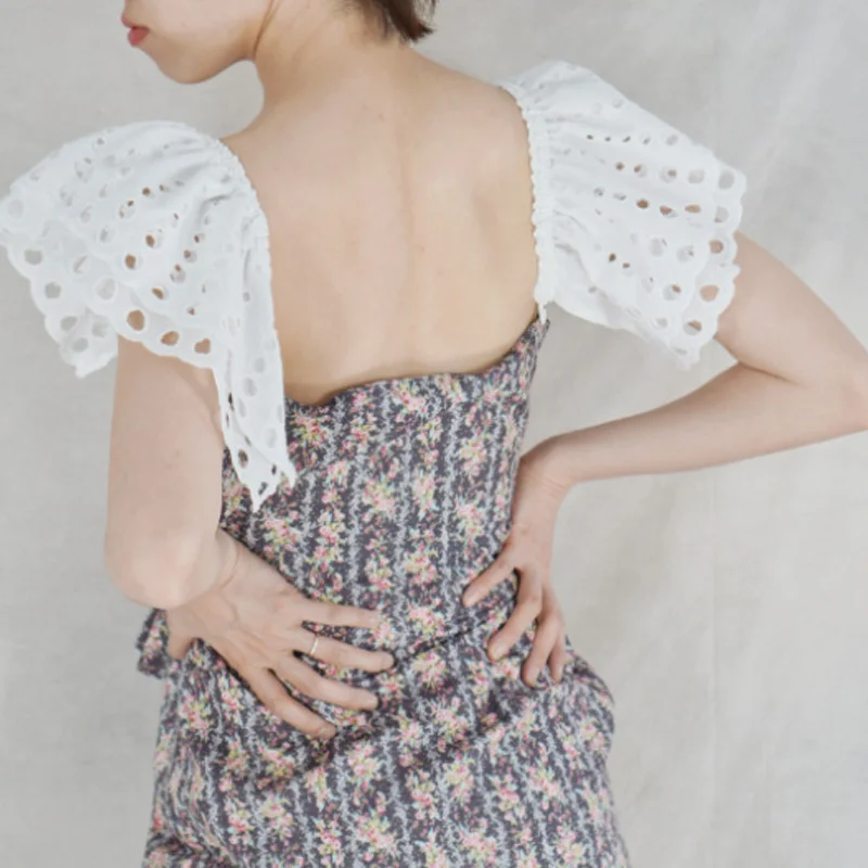 Fashion Embroidery leaf lace sleeve Apparel Accessories Spring Arm Warmers Women big arm Vertical section good feel decorative
Fashion Embroidery leaf lace sleeve Apparel Accessories Spring Arm Warmers Women big arm Vertical section good feel decorative