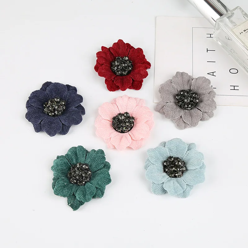 3D DIY Cotton Fabric Flower Brooch with rhinestone in center For Wedding Decoration Artificial Flowers For Home Garden
3D DIY Cotton Fabric Flower Brooch with rhinestone in center For Wedding Decoration Artificial Flowers For Home Garden