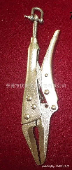 "Sales promotion" - seam tension pliers - push - pull meter, jig, push - pull meter, tension clamp
"Sales promotion" - seam tension pliers - push - pull meter, jig, push - pull meter, tension clamp