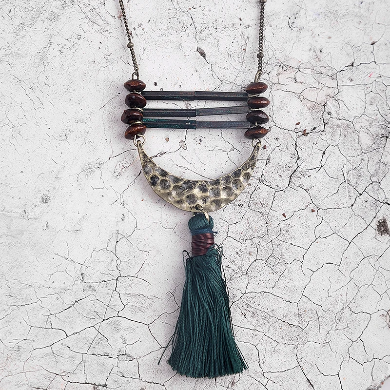 2017 Fashion Hot Thread Tassel Pendant Necklace Women Hot Vintage Brown Bronze Natural Wood Bead Pendant Chain Necklace MYCPN03
2017 Fashion Hot Thread Tassel Pendant Necklace Women Hot Vintage Brown Bronze Natural Wood Bead Pendant Chain Necklace MYCPN03