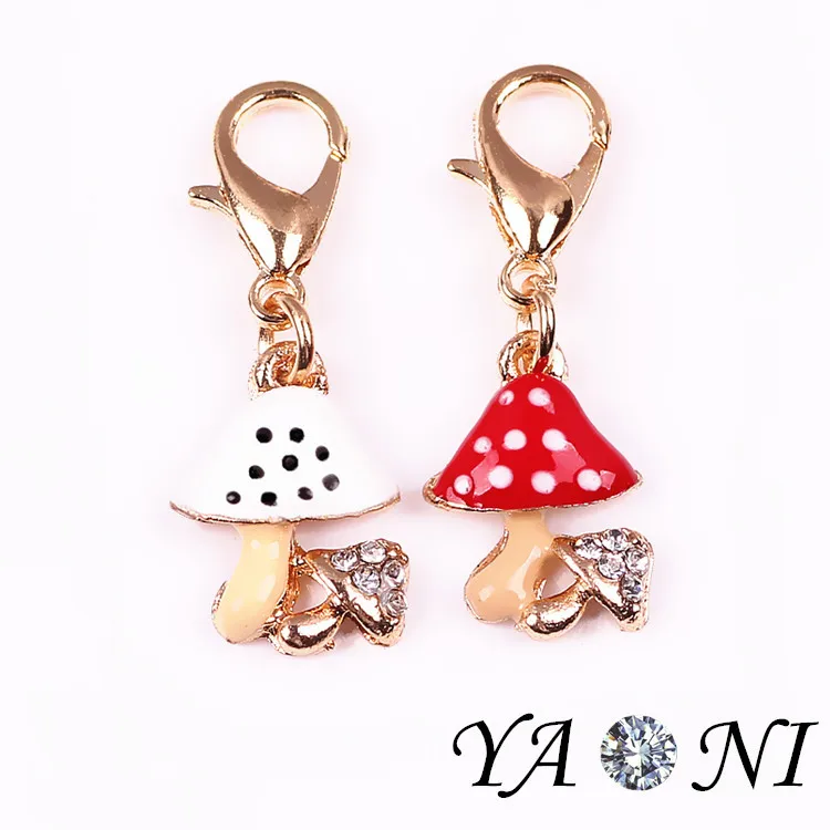 20pcs/lot Free Shipping Enamel Red Lucky Mushroom Charms Pendants For Memory Living Glass Locket
20pcs/lot Free Shipping Enamel Red Lucky Mushroom Charms Pendants For Memory Living Glass Locket