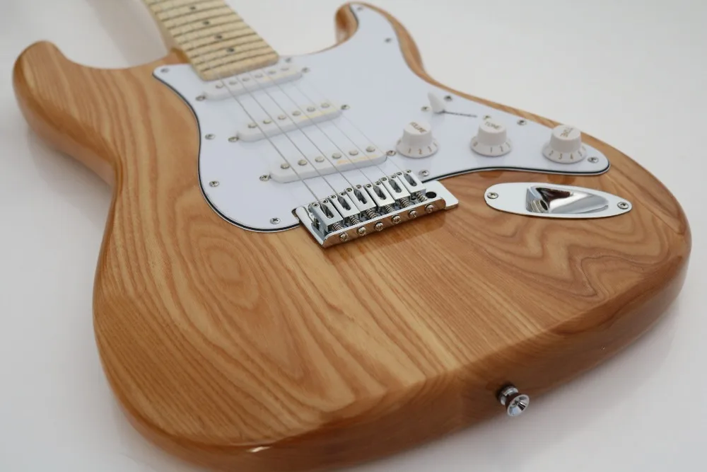 Natural grey-wood electric guitar, 3 pickups, chromium alloy hardware, custom-made, free delivery
Natural grey-wood electric guitar, 3 pickups, chromium alloy hardware, custom-made, free delivery