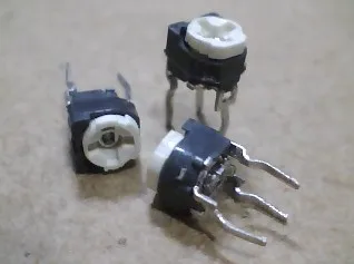 Original ALPS Alps trimming potentiometer RH04 Series 100K trimming precision potentiometers 104
Original ALPS Alps trimming potentiometer RH04 Series 100K trimming precision potentiometers 104