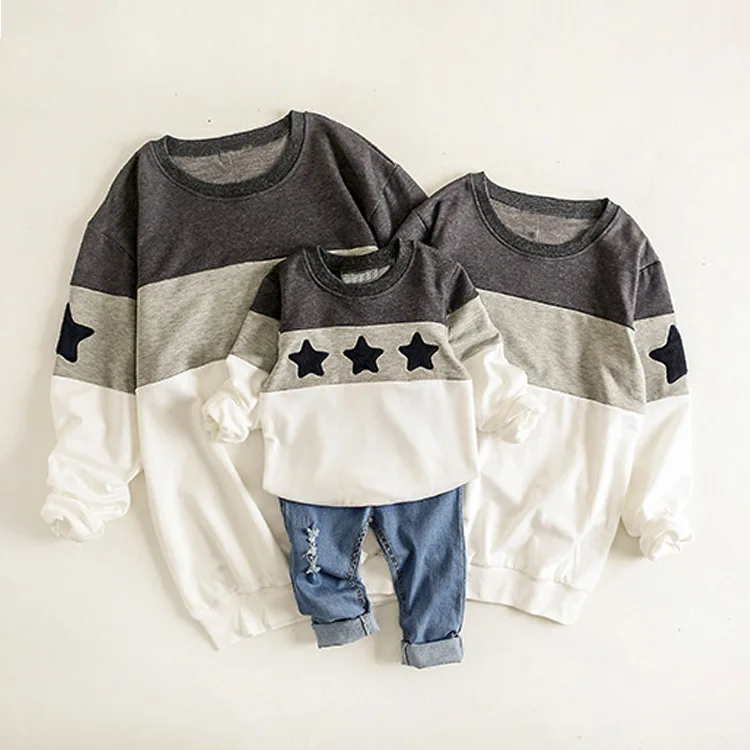 1pcs spring and autumn period and the new children's long sleeve T-shirt and mother and child three parent-child outfit
1pcs spring and autumn period and the new children's long sleeve T-shirt and mother and child three parent-child outfit