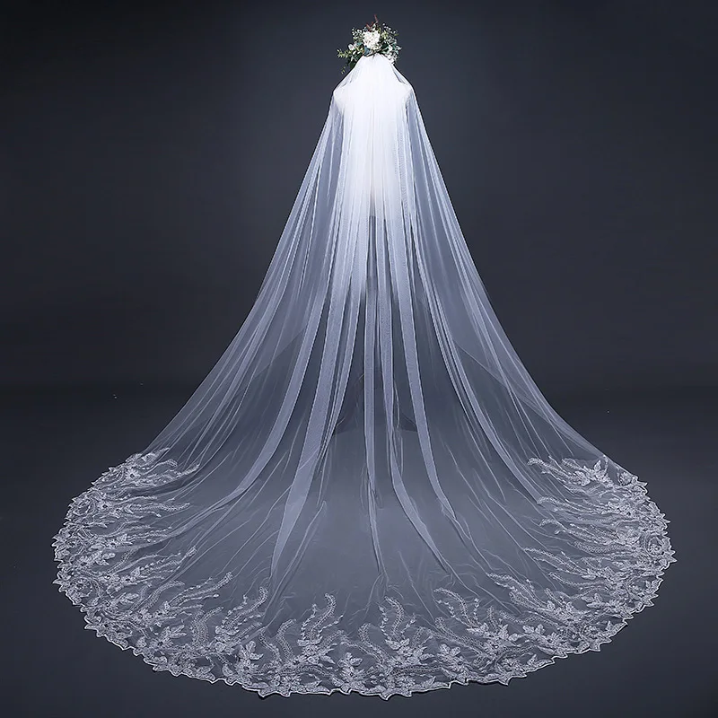 2018 Fashion lace 3 Meter Long Cathedral Wedding Veil Lace Edge Bridal Veil with Comb veu de noiva longo
2018 Fashion lace 3 Meter Long Cathedral Wedding Veil Lace Edge Bridal Veil with Comb veu de noiva longo