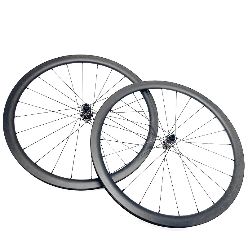 carbon disc wheel 700c 38x26mm tubular road disc wheel bicycle road wheelset carbon wheels NOVATEC 100x12 142x12 Center lock
carbon disc wheel 700c 38x26mm tubular road disc wheel bicycle road wheelset carbon wheels NOVATEC 100x12 142x12 Center lock