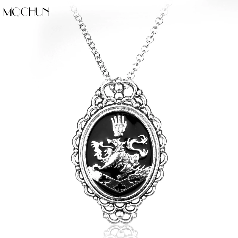 MQCHUN New Fashion Movie Vampire Twilight Rosalie Cullen Lion Necklace Crest Necklace Cosplay Jewelry Men Women Christmas Gift
MQCHUN New Fashion Movie Vampire Twilight Rosalie Cullen Lion Necklace Crest Necklace Cosplay Jewelry Men Women Christmas Gift