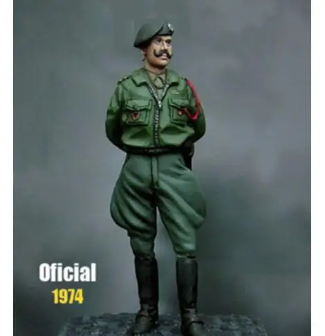 Модель 1/35 года португальского офицера армии из смолы миниатюрная фигурка