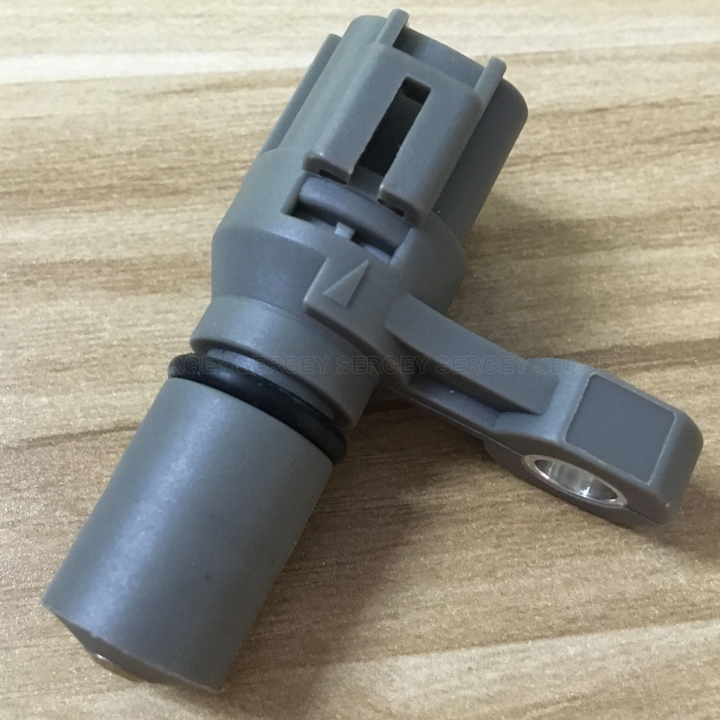 10pcs/lot High Quality New Brand Crankshaft Position Sensor Auto Trans Output Shaft Speed Sensor 90512495 For Saturn Astra
10pcs/lot High Quality New Brand Crankshaft Position Sensor Auto Trans Output Shaft Speed Sensor 90512495 For Saturn Astra