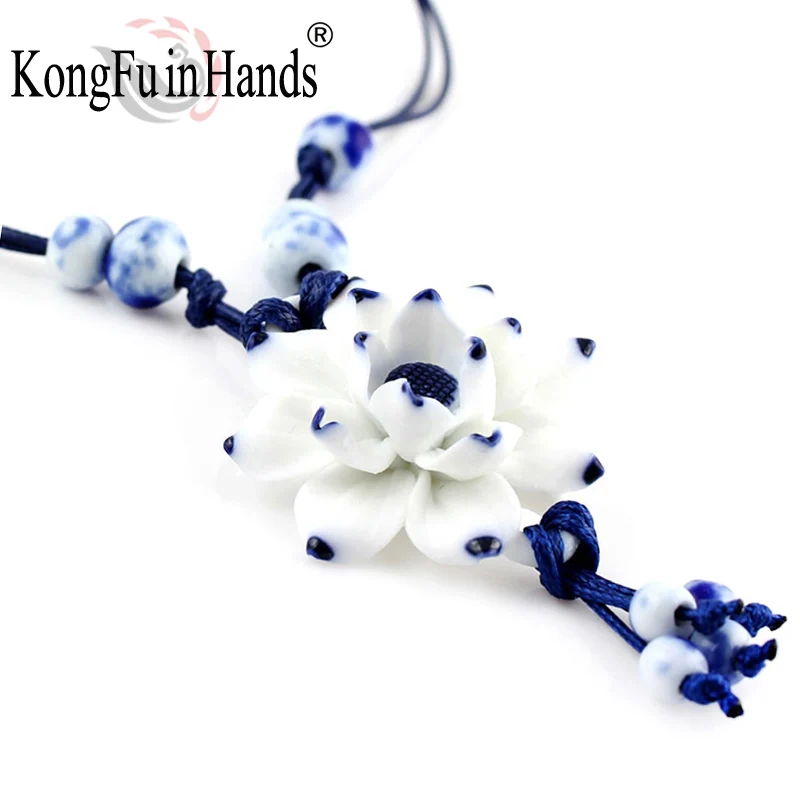 Handmake Vintage Lotus Flower Pendant Necklace Sweater Chain Blue and White Ceramic Accessory Chinese Style Souvenir Handicraft
Handmake Vintage Lotus Flower Pendant Necklace Sweater Chain Blue and White Ceramic Accessory Chinese Style Souvenir Handicraft