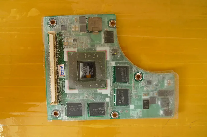 Видеокарта DABD3UB18C0 38BD3VB0080 HD3650 216 0683008 VGA для Toshiba satellite P300 P305 A300 оригинал|card change magic