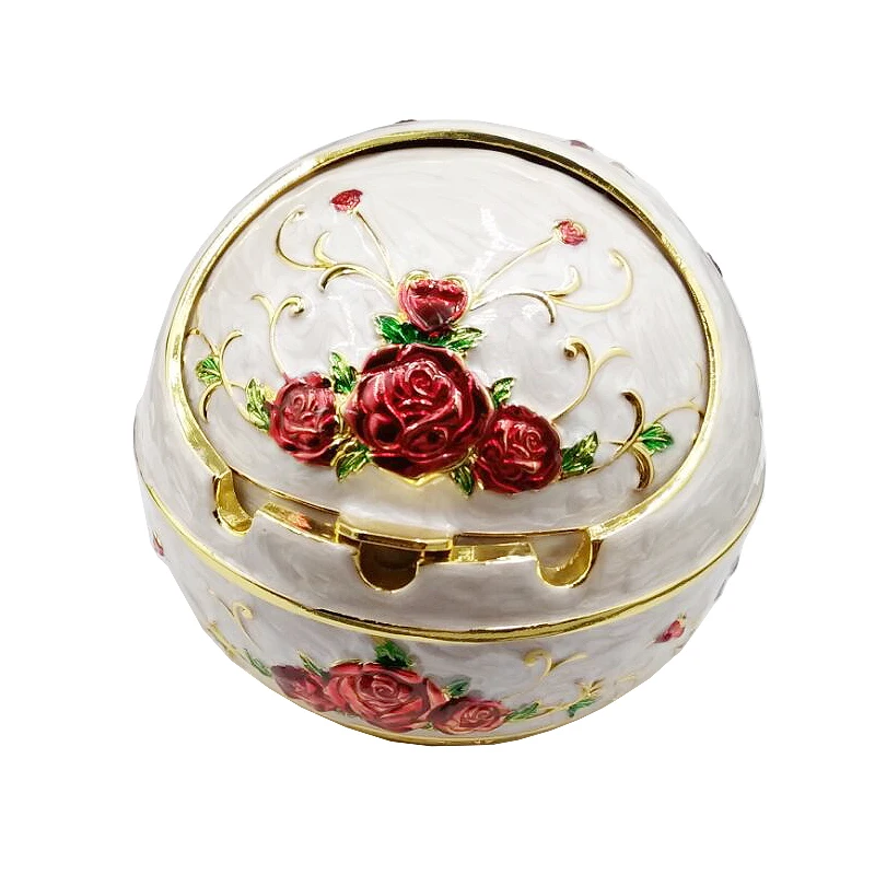 European retro creative zinc alloy ball with cover metal ashtray fashion personality home desk home
European retro creative zinc alloy ball with cover metal ashtray fashion personality home desk home