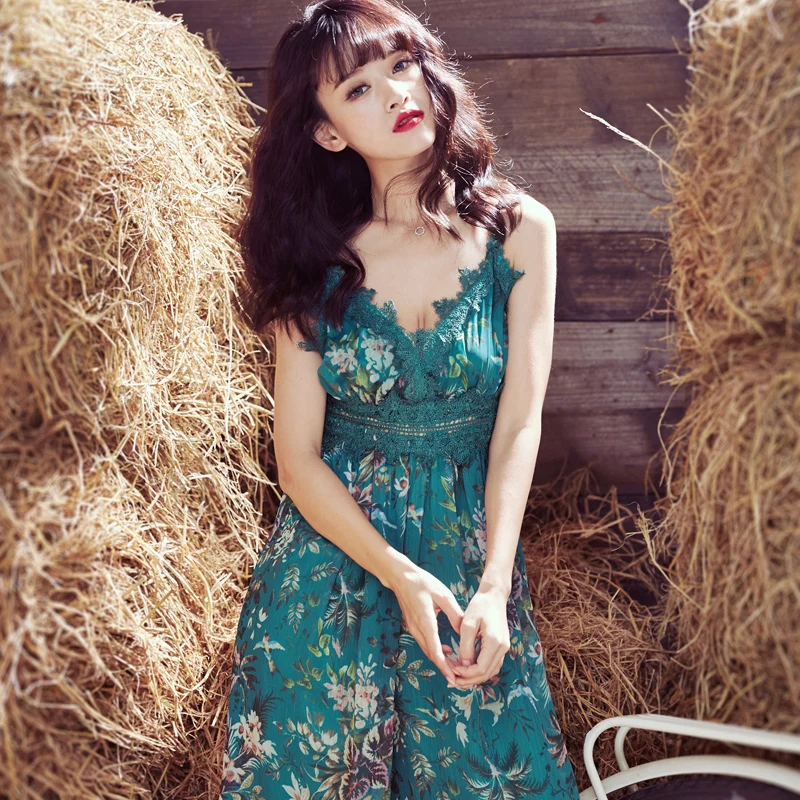 Sexy Bodysuit Elegant Jumpsuit Top Polyester Straight Print Bodycon New Lace Siamese Beach Resorts Wide Leg Trousers Female
Sexy Bodysuit Elegant Jumpsuit Top Polyester Straight Print Bodycon New Lace Siamese Beach Resorts Wide Leg Trousers Female