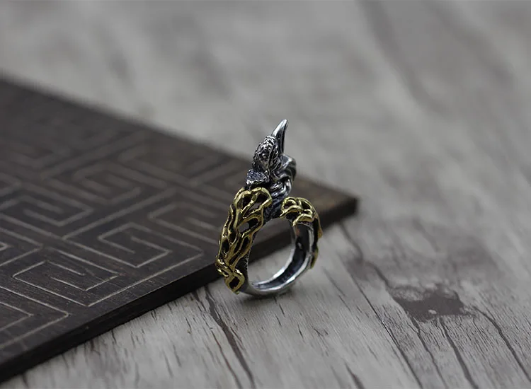 S925 Sterling Silver Vintage Unique Ring Carved Phoenix silver ring opening personality
S925 Sterling Silver Vintage Unique Ring Carved Phoenix silver ring opening personality
