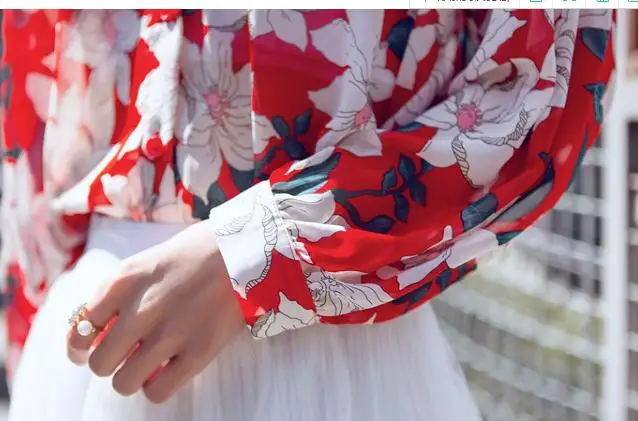 2019 Spring Fall Fashion Women Ladies Logn Sleeve Flower Print Chiffon Tops And Blouses, Casual Women Loose Blouse Floral Top
2019 Spring Fall Fashion Women Ladies Logn Sleeve Flower Print Chiffon Tops And Blouses, Casual Women Loose Blouse Floral Top