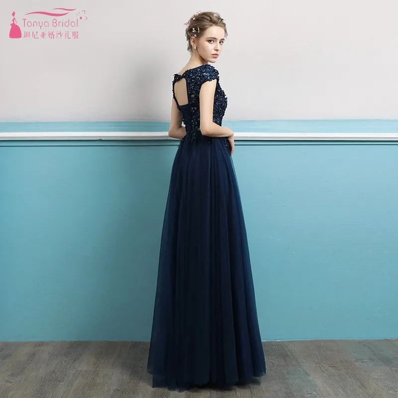 Navy Blue A Line Bridesmaid Dresses Long Sexy Open Back Lace Up Floor Length Tulle Formal Wedding Guest Dress Gown 2019 JQ91
Navy Blue A Line Bridesmaid Dresses Long Sexy Open Back Lace Up Floor Length Tulle Formal Wedding Guest Dress Gown 2019 JQ91