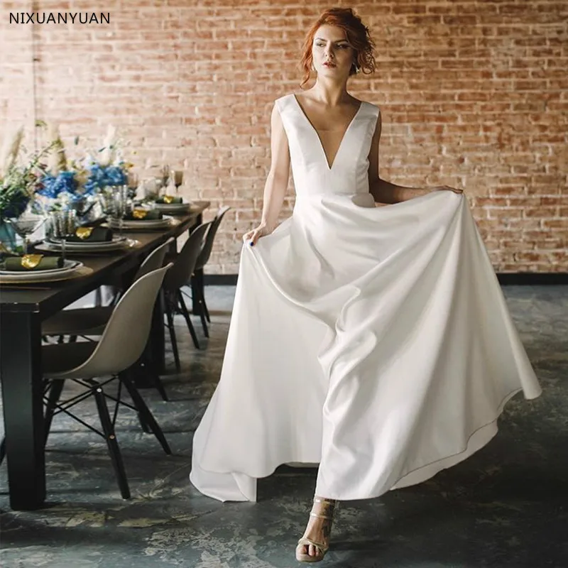 Простое пляжное свадебное платье с v образным вырезом и открытой спиной Vestido De Novia