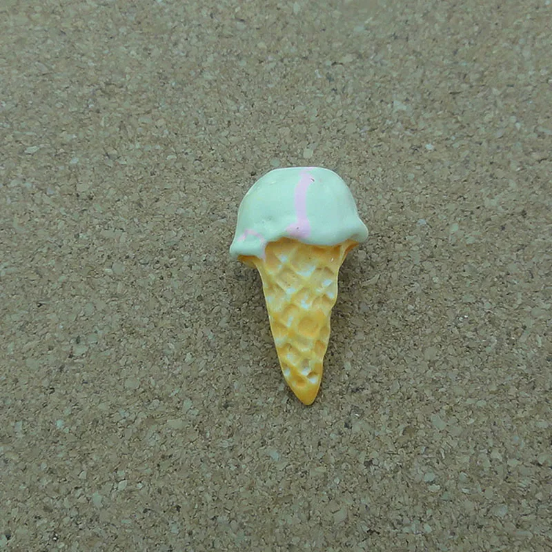 20pcs/lot solid resin Vanilla ice cream 20*10mm mixed embellishments wedding decorations
20pcs/lot solid resin Vanilla ice cream 20*10mm mixed embellishments wedding decorations