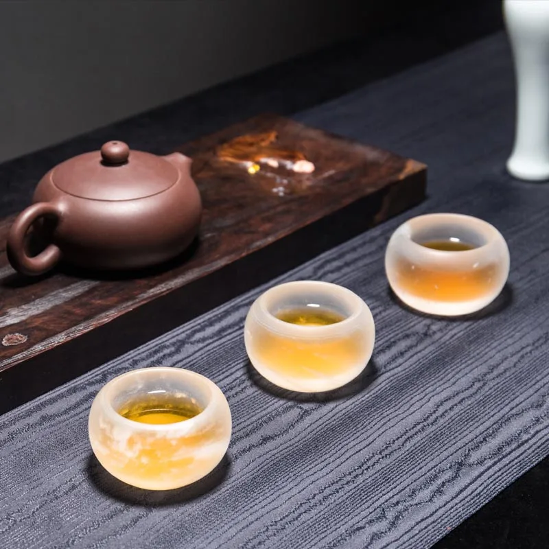 50ml Boutique Natural Crystal Teacup Master Cup Snow Cup Tea Bowl Handmade Chinese Kung Fu Tea Sets Teaware Creative Home Decor
50ml Boutique Natural Crystal Teacup Master Cup Snow Cup Tea Bowl Handmade Chinese Kung Fu Tea Sets Teaware Creative Home Decor