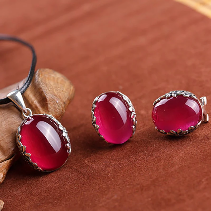 high quality classic Natural semi-precious stones 925 Sterling silver red corundum female flowers Women jewelry lovers cute gift
high quality classic Natural semi-precious stones 925 Sterling silver red corundum female flowers Women jewelry lovers cute gift