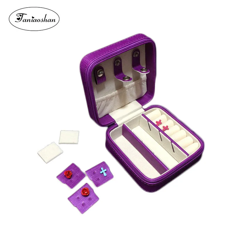 Travel leather jewelry box Cross pattern mini jewelry display Portable square earring storage casket
Travel leather jewelry box Cross pattern mini jewelry display Portable square earring storage casket