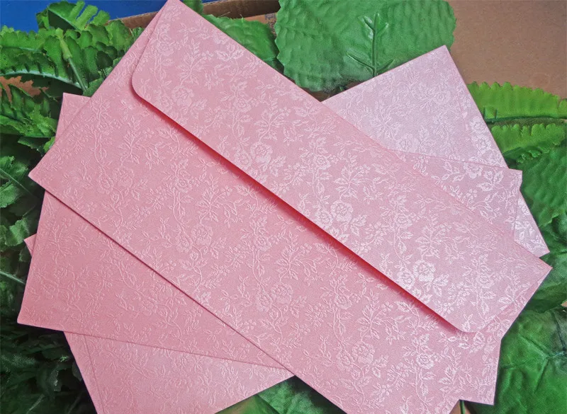 40pcs per sell Small rose pattern envelope wedding card envelope high-grade pearl paper invitation envelopes
40pcs per sell Small rose pattern envelope wedding card envelope high-grade pearl paper invitation envelopes
