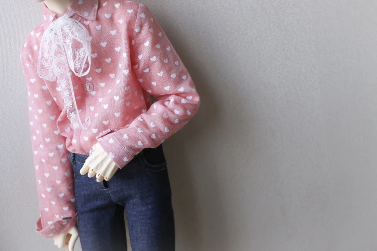BJD love cute shirt (with lace) top in pink 1/4 1/3 SD MSD SSDF tert doll accessories
BJD love cute shirt (with lace) top in pink 1/4 1/3 SD MSD SSDF tert doll accessories