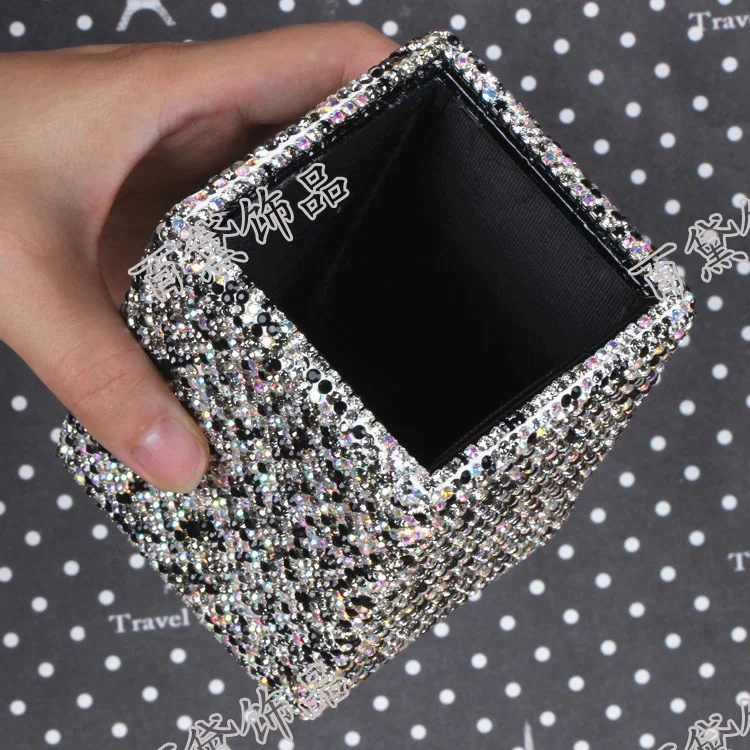 Teachers' Day gift diamond diamond square pen stick office supplies to send students to the teacher colleagues
Teachers' Day gift diamond diamond square pen stick office supplies to send students to the teacher colleagues