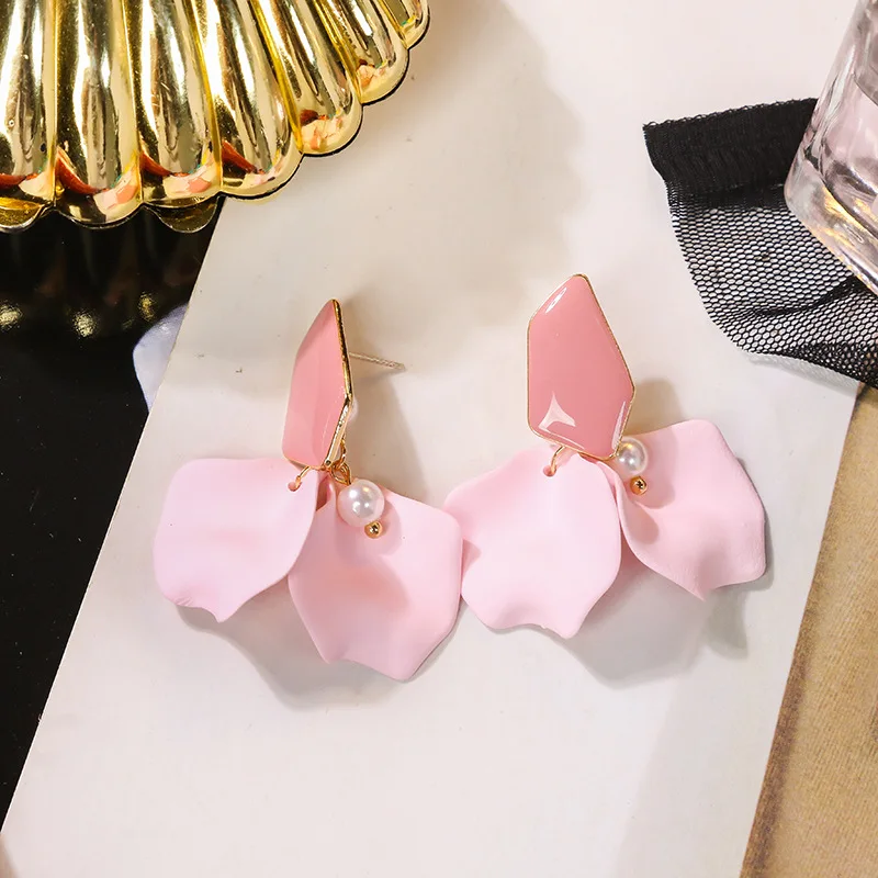 Korean Colorful Flower Petal Pendant Earrings For Women 2019 New Boho Earrings Handmade Fashion Jewelry Wholesale
Korean Colorful Flower Petal Pendant Earrings For Women 2019 New Boho Earrings Handmade Fashion Jewelry Wholesale