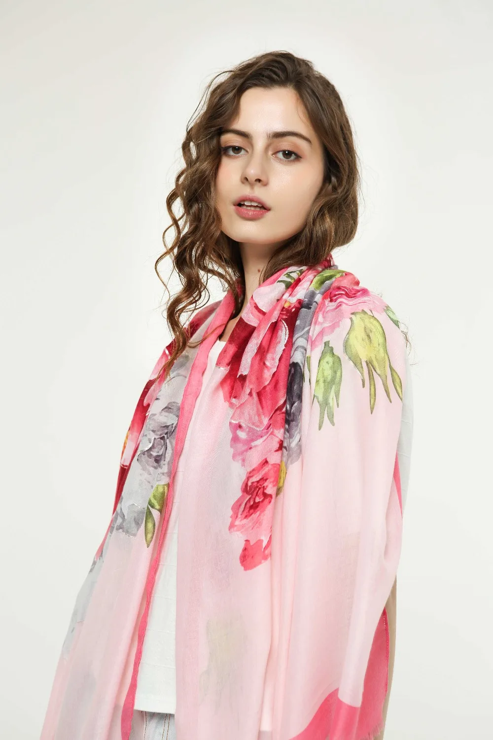 2019 Spring Rose Blossom Print Scarves Shawls Cotton Flower Silver Foil Muslim Wrap Scarf Muffler Hijab 6 Color Free Shipping
2019 Spring Rose Blossom Print Scarves Shawls Cotton Flower Silver Foil Muslim Wrap Scarf Muffler Hijab 6 Color Free Shipping