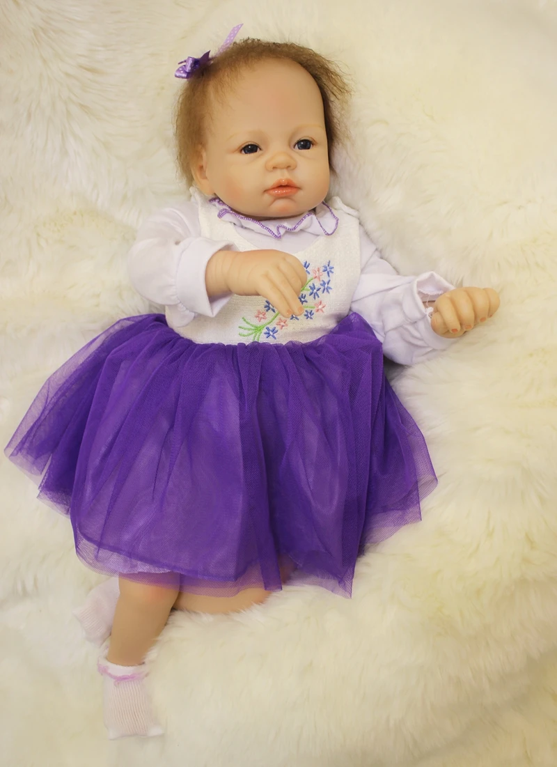 Reborn Baby Doll 22inch soft Silicone doll toys gift for child newborn babies girl bonecas infantil menina
Reborn Baby Doll 22inch soft Silicone doll toys gift for child newborn babies girl bonecas infantil menina