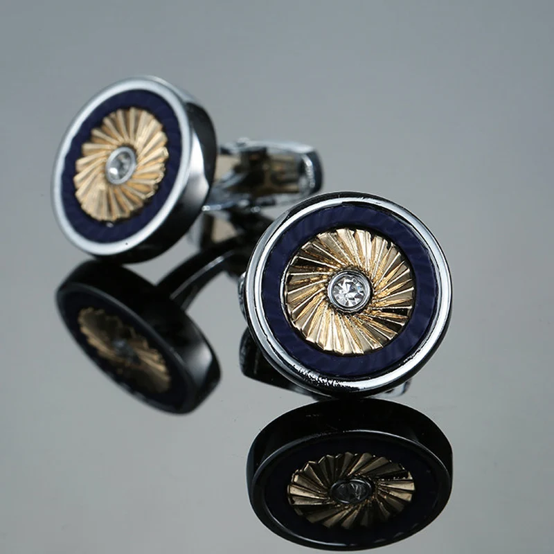 Free shipping, new gold round cufflinks men's shirt cufflinks senior designer elaborately designed wedding shirt buttons
Free shipping, new gold round cufflinks men's shirt cufflinks senior designer elaborately designed wedding shirt buttons