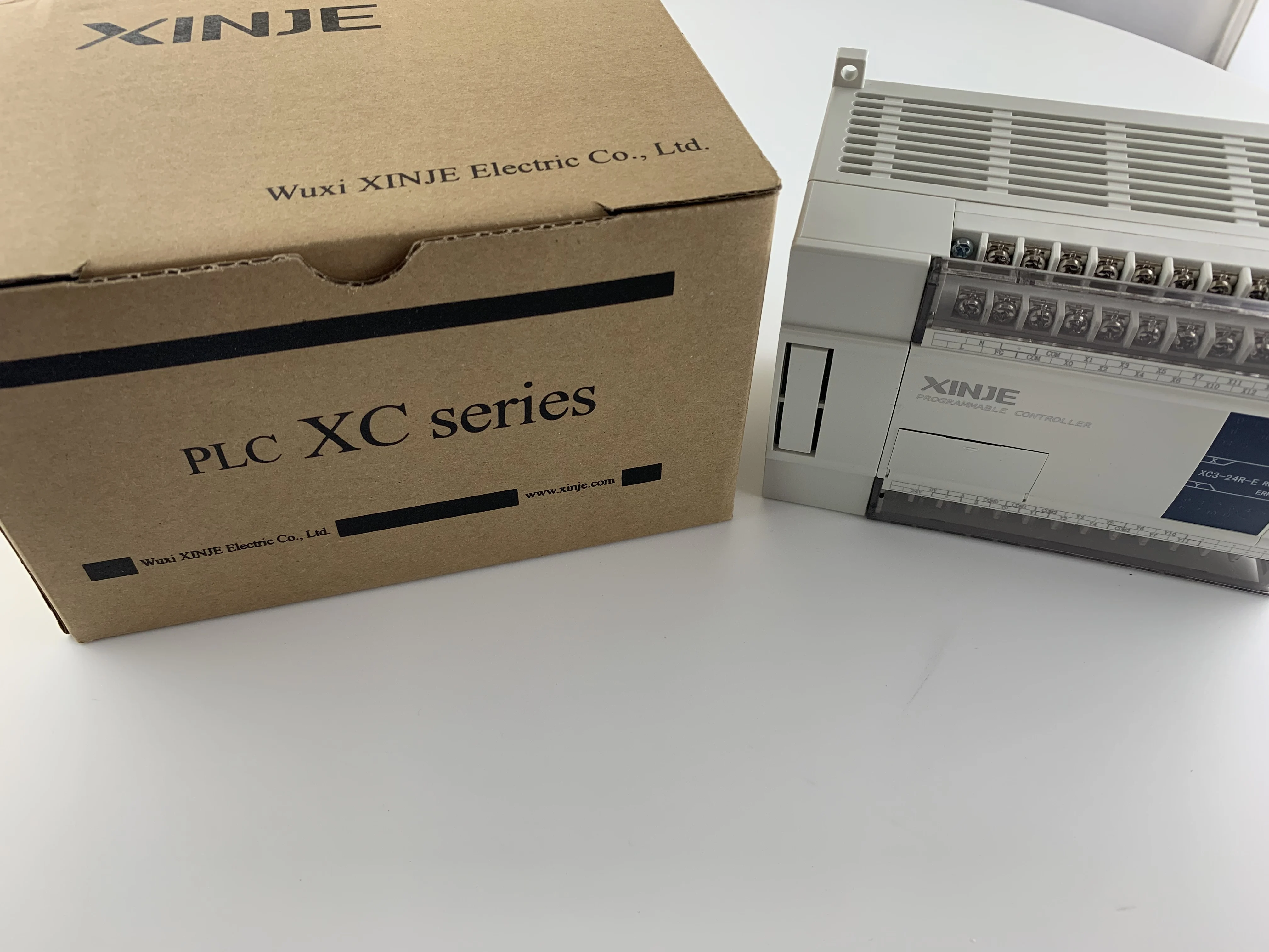 XINJE XC5-32T-E, модуль контроллера PLC серии XC5, есть в наличии, быстрая доставка
XINJE XC5-32T-E, модуль контроллера PLC серии XC5, есть в наличии, быстрая доставка
