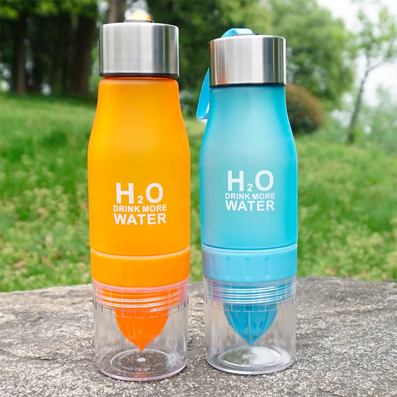 Gift 650ml Infuser Water Bottle plastic Fruit infusion Kids Drink Outdoor Sports bottle Juice lemon Portable Kettle
Gift 650ml Infuser Water Bottle plastic Fruit infusion Kids Drink Outdoor Sports bottle Juice lemon Portable Kettle