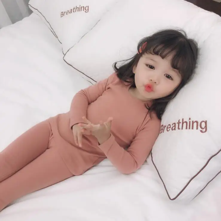 2019 New Spring Autumn Baby Girls Pajamas set Wool Lycra 2pcs Children kid Lougewear High Quality Girls Night Clothes set 18M-6T
2019 New Spring Autumn Baby Girls Pajamas set Wool Lycra 2pcs Children kid Lougewear High Quality Girls Night Clothes set 18M-6T