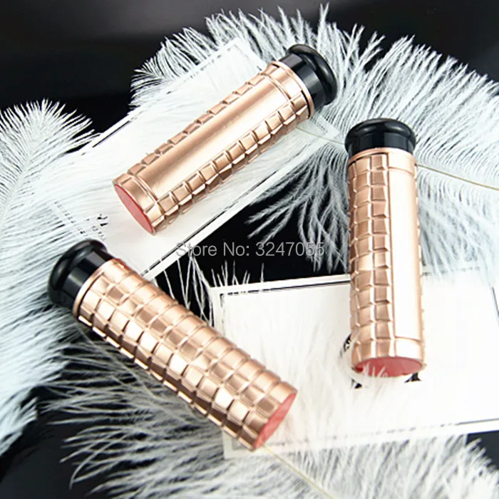 12.1mm Empty Round Cosmetic Lip Balm Containes, Plastic Professional Lip Beauty Makeup Tools, Portable Lipstick Tube, 20Pcs50Pcs
12.1mm Empty Round Cosmetic Lip Balm Containes, Plastic Professional Lip Beauty Makeup Tools, Portable Lipstick Tube, 20Pcs50Pcs