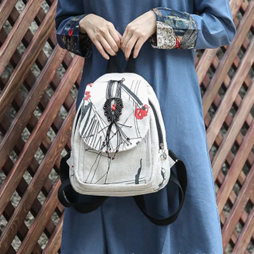 Ethnic style women's bag hand-woven double-layer backpack lightweight travel cotton and linen blended light holiday backpack
Ethnic style women's bag hand-woven double-layer backpack lightweight travel cotton and linen blended light holiday backpack