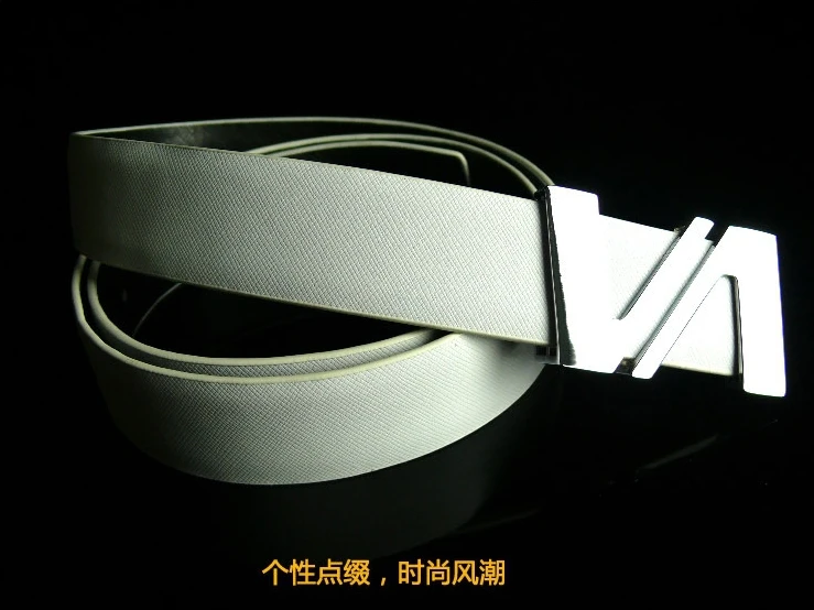 men leisure Manufacturers plate buckle belts double V shape style smooth Genuine leather belt wholesale
men leisure Manufacturers plate buckle belts double V shape style smooth Genuine leather belt wholesale