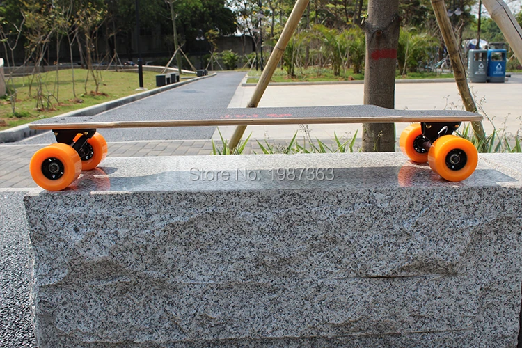 38 inch Professional Skate Board Fiber Glass+Bambo layer Deck Longboard Skateboard Cruiser Four Wheels Street Dancing Longboard
38 inch Professional Skate Board Fiber Glass+Bambo layer Deck Longboard Skateboard Cruiser Four Wheels Street Dancing Longboard
