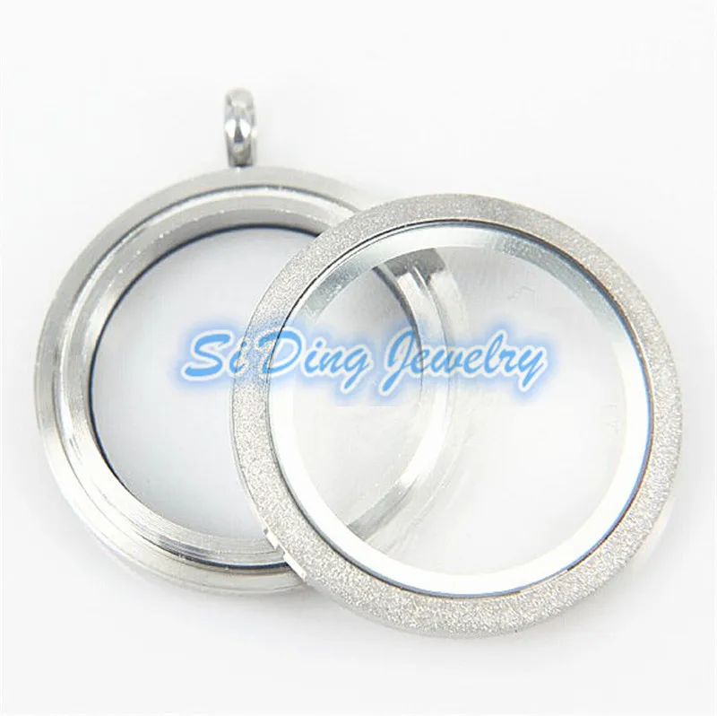 Hot selling 30mm glass locket stainless steel silver sparkles screw open floating glass locket pendant
Hot selling 30mm glass locket stainless steel silver sparkles screw open floating glass locket pendant