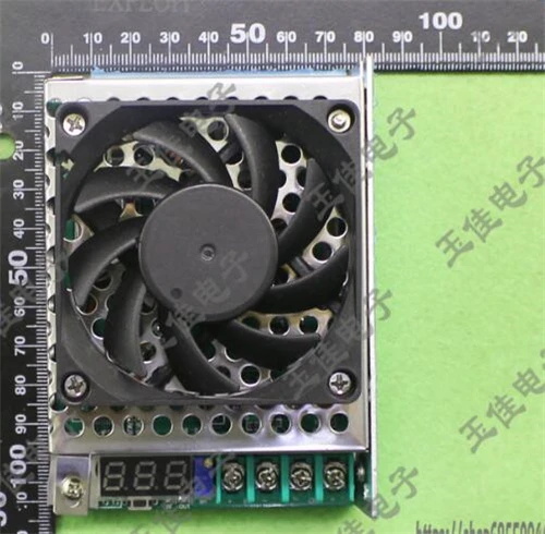Free Shipping!!! High-power boost module / 600W with digital display power supply / fan / housing 12-60V liter 14-80V
Free Shipping!!! High-power boost module / 600W with digital display power supply / fan / housing 12-60V liter 14-80V