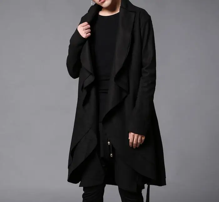 M--2XL HOT / Spring Men's New Loose long cape coat dust coat clothing the stylist
M--2XL HOT / Spring Men's New Loose long cape coat dust coat clothing the stylist