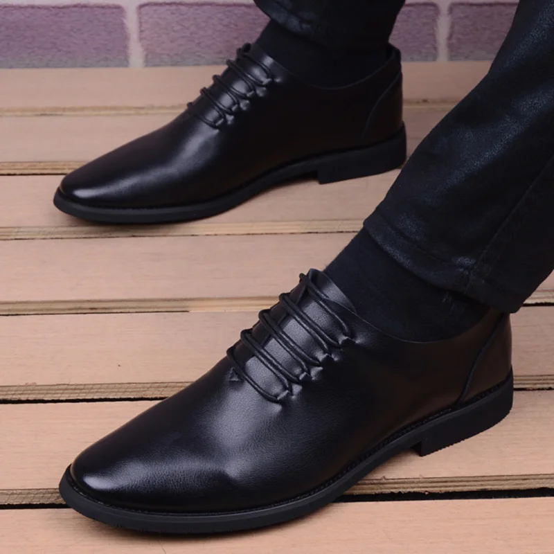 Туфли-оксфорды мужские кожаные с острым носком дышащие черные | Обувь