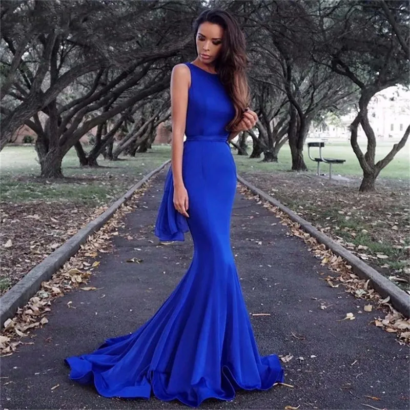 Cinderella Royal Blue Backless Sleeveless Floor Length Mermaid Satin Evening Dresses Bow Accessory Mermaid Prom Evening Gowns
Cinderella Royal Blue Backless Sleeveless Floor Length Mermaid Satin Evening Dresses Bow Accessory Mermaid Prom Evening Gowns
