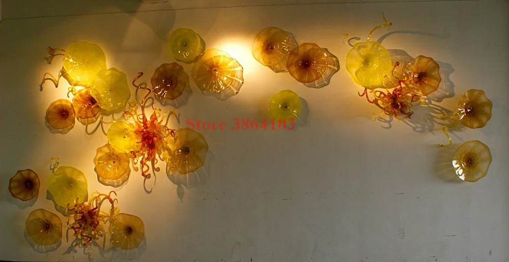 Borosilicate Murano Glass Plates Colorful Dale Chihuly Style Hand Blown Glass Hanging Art Plates for Wall Art Decoration
Borosilicate Murano Glass Plates Colorful Dale Chihuly Style Hand Blown Glass Hanging Art Plates for Wall Art Decoration