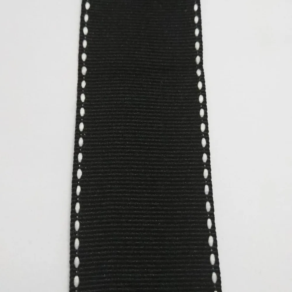 Embroidered Ribbons White thread stitching Black Webbing 4cm 3cm Width Polyester Ribbon For Diy Bag Craft Twill Tape 3yards/lot
Embroidered Ribbons White thread stitching Black Webbing 4cm 3cm Width Polyester Ribbon For Diy Bag Craft Twill Tape 3yards/lot