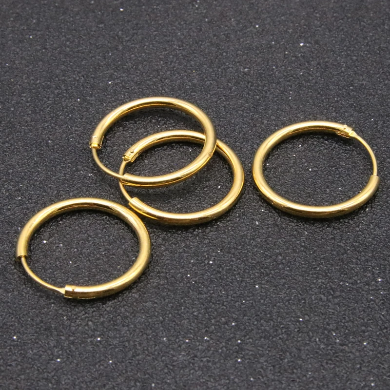 Small Smooth Earrings 18K Yellow Gold Filled Fashion Classic Charm Hoop Earrings for Men Women
Small Smooth Earrings 18K Yellow Gold Filled Fashion Classic Charm Hoop Earrings for Men Women