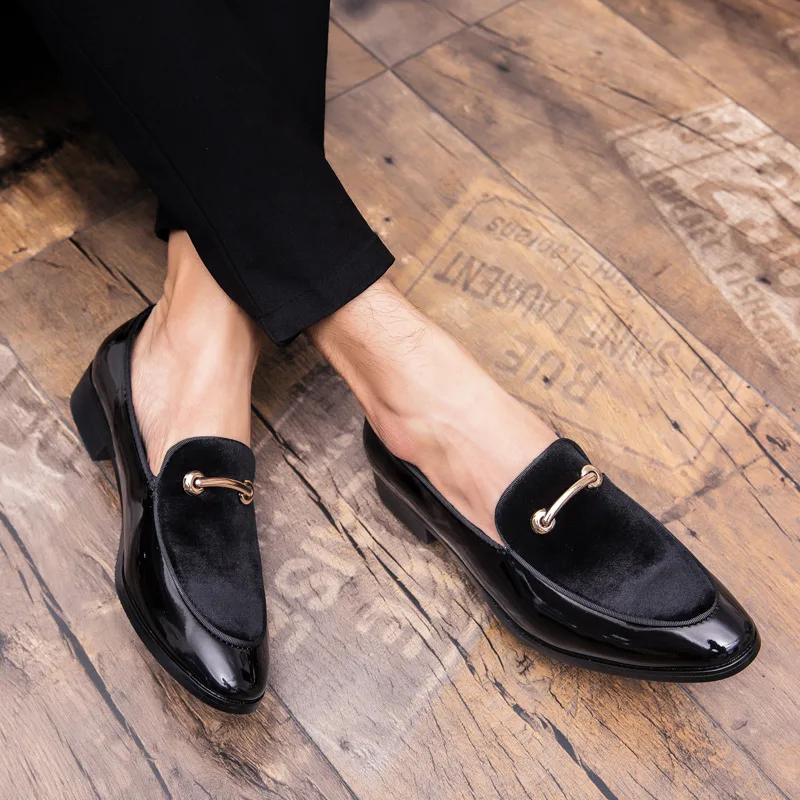 New Fashion Business Casual Leather Shoes 2020 Men's Formal Wedding Shoes Bright Face Pointed Shoes Large Size 38-48 Loafers
New Fashion Business Casual Leather Shoes 2020 Men's Formal Wedding Shoes Bright Face Pointed Shoes Large Size 38-48 Loafers